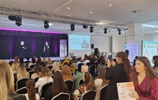 Kozmetikai színpad Beauty Kiállítás 4